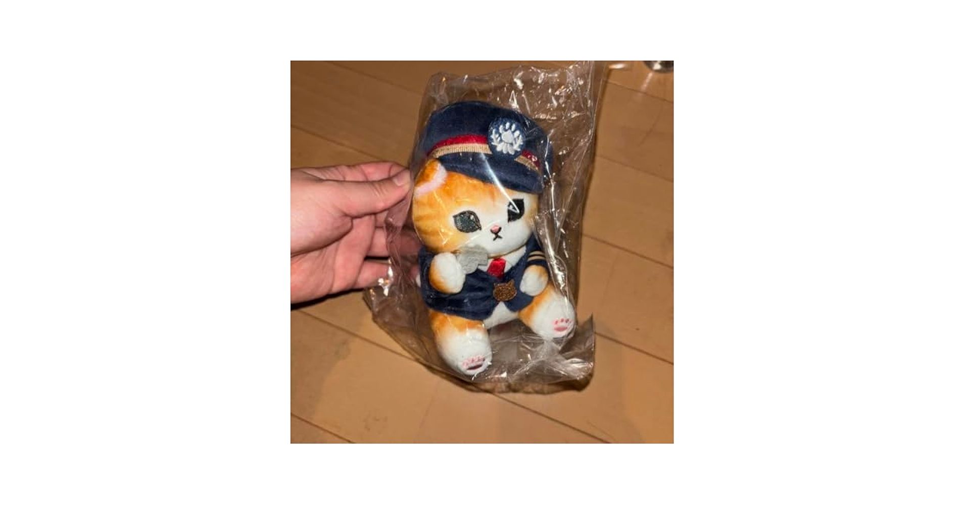 Amazon.co.jp: mofusand 駅長にゃん マスコット ぬいぐるみ